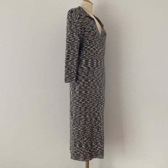 REITMANS brown & beige stripe MIDI sweater dress with V neck and collar. XL - Picture 2 of 9